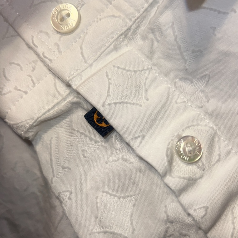 Louis Vuitton Icon Long Sleeved Fitted Shirt. White Monogram. Size 40. Like new - Picture 8 of 9